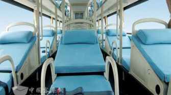 金龙客车  其他租赁包车_XMQ6129P8