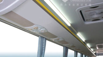 金龙客车  商务车租赁包车_XMQ6122