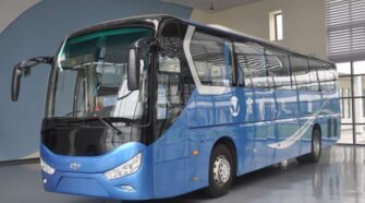 江淮 20-43座 大巴车租赁包车_HK6108H