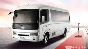 长江“奕阁”纯电动中巴  座商务车租赁包车_