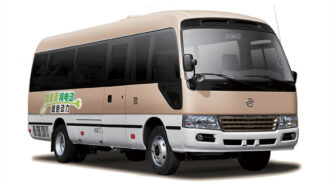 金旅 10-23座 中巴车租赁包车_XML6700JEV60