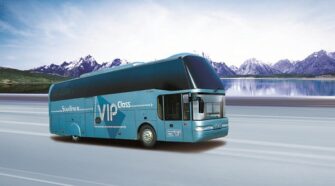 青年 44-59座 大巴车租赁包车_JNP6127FNV1