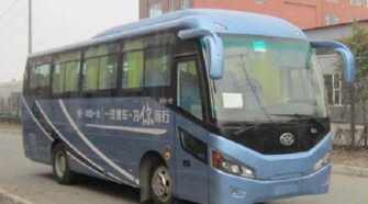 一汽 24-39座 大巴车租赁包车_CA6860LRD22