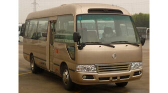 金旅 10-23座 中巴车租赁包车_XML6700J38T