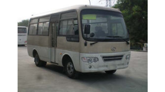 金龙 10-23座 中巴车租赁包车_XMQ6668AYN5D