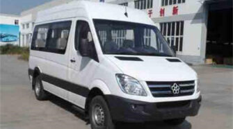 银隆 10-17座 中巴车租赁包车_GTQ6607BEVT1