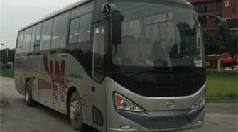 五洲龙 24-49座 大巴车租赁包车_FDG6112EV2