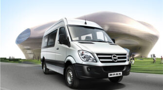 南京金龙 10-18座 中巴车租赁包车_NJL6600BEV27