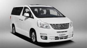 九龙 6-7座 商务车租赁包车_HKL6490BEV