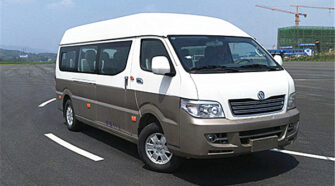 奇瑞万达 10-17座 中巴车租赁包车_WD6602BEV6