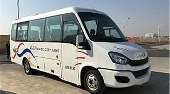 南京依维柯 10-20座 中巴车租赁包车_NJ6715LCA1