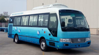 金旅 24-30座 中巴车租赁包车_XML6809JFCEV20