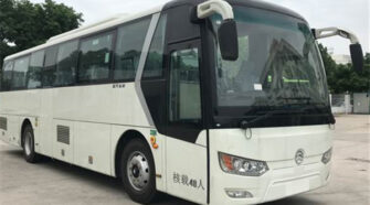 金旅 24-48座 大巴车租赁包车_XML6102JEVW02