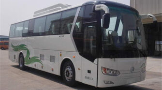 金旅 24-50座 大巴车租赁包车_XML6112JEVA0