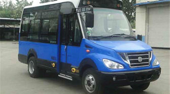 中通 10-14座 中巴车租赁包车_LCK6580D5E